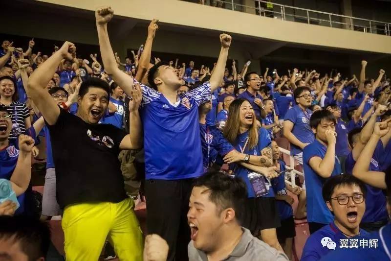  都灵队长完成职业生涯百场，铁血精神感动主场球迷  